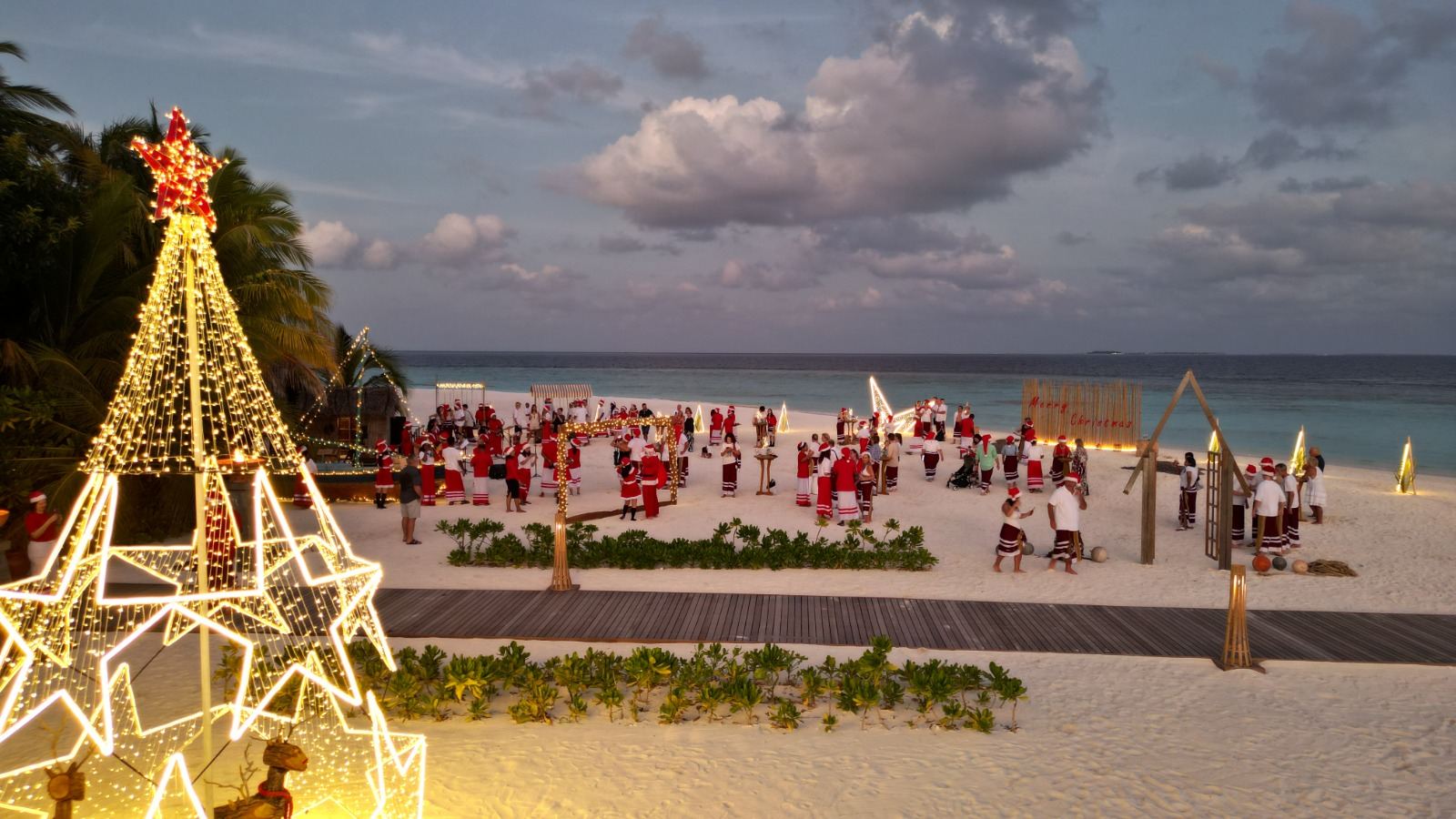 Banyan Tree Festive